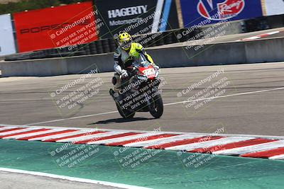 media/Aug-29-2025-TrackDaz (Fri) [[e7163b0dc3]]/B Plus/1220pm (Turn 11)/